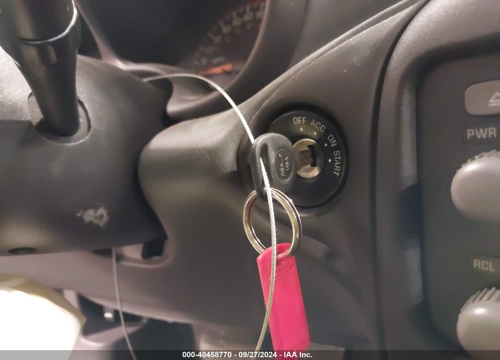 2004 PONTIAC GRAND AM SE VIN: 1G2NE52F54M562260