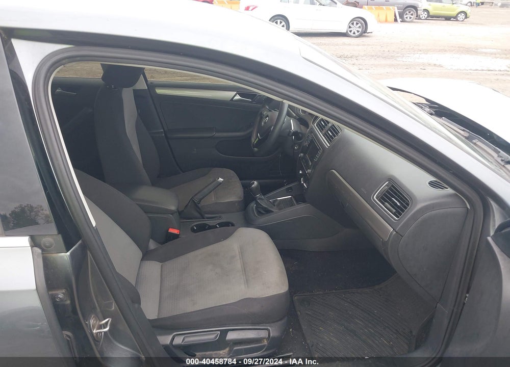 2017 VOLKSWAGEN JETTA 1.4T S VIN: 3VW167AJ5HM405022