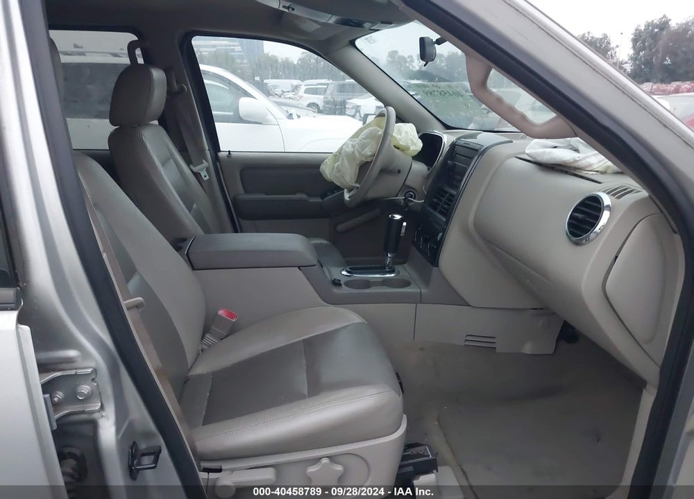 2007 FORD EXPLORER XLT VIN: 1FMEU63E77UB05198
