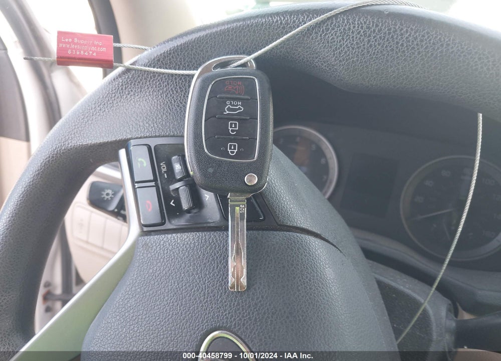 2017 HYUNDAI TUCSON VIN: KM8J3CA48HU386729