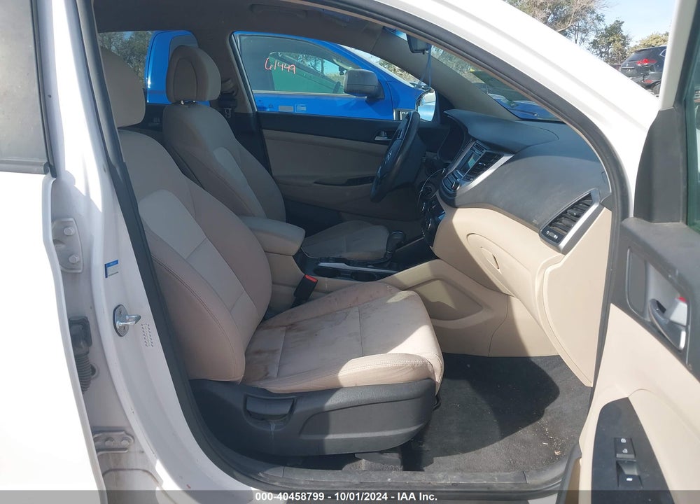 2017 HYUNDAI TUCSON VIN: KM8J3CA48HU386729