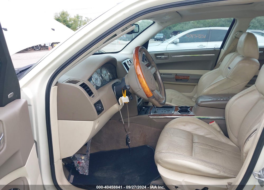 2009 CHRYSLER 300C HEMI VIN: 2C3LA63T59H625932