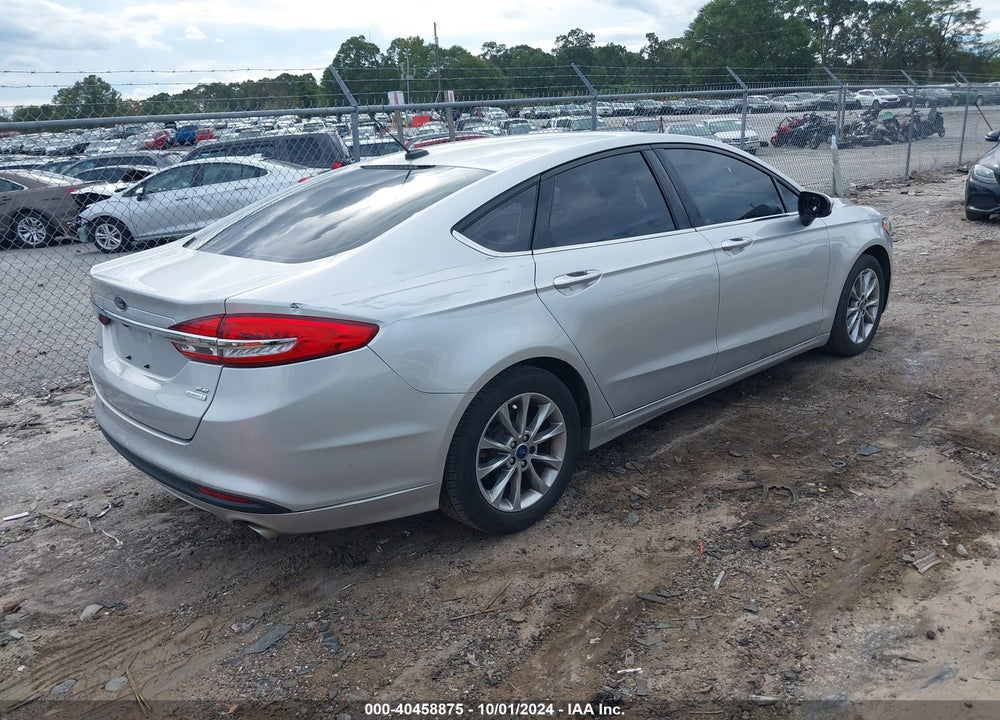 2017 FORD FUSION SE VIN: 3FA6P0HD7HR411099