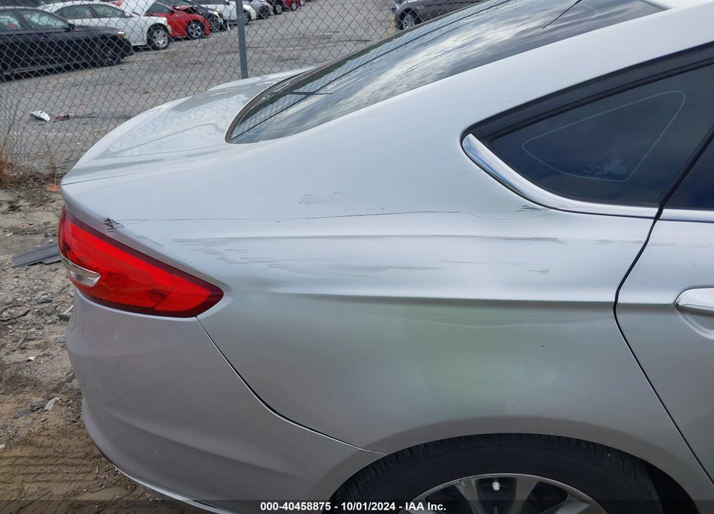 2017 FORD FUSION SE VIN: 3FA6P0HD7HR411099
