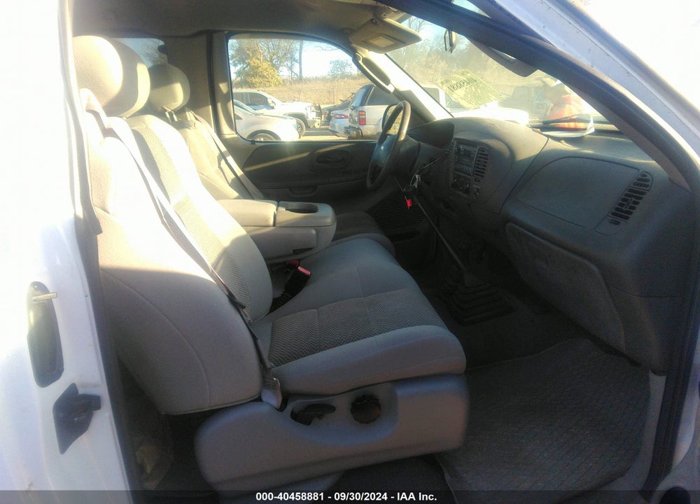 2003 FORD F-150 LARIAT/XL/XLT VIN: 2FTRX18WX3CA55456