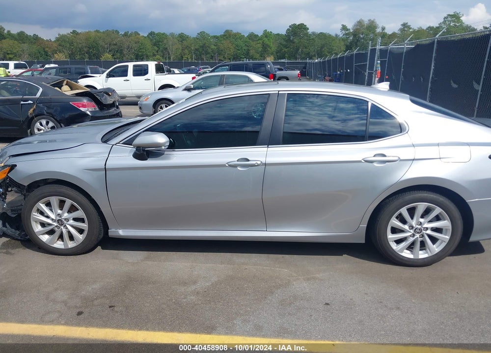2024 TOYOTA CAMRY LE VIN: 4T1R11AK4RU920869