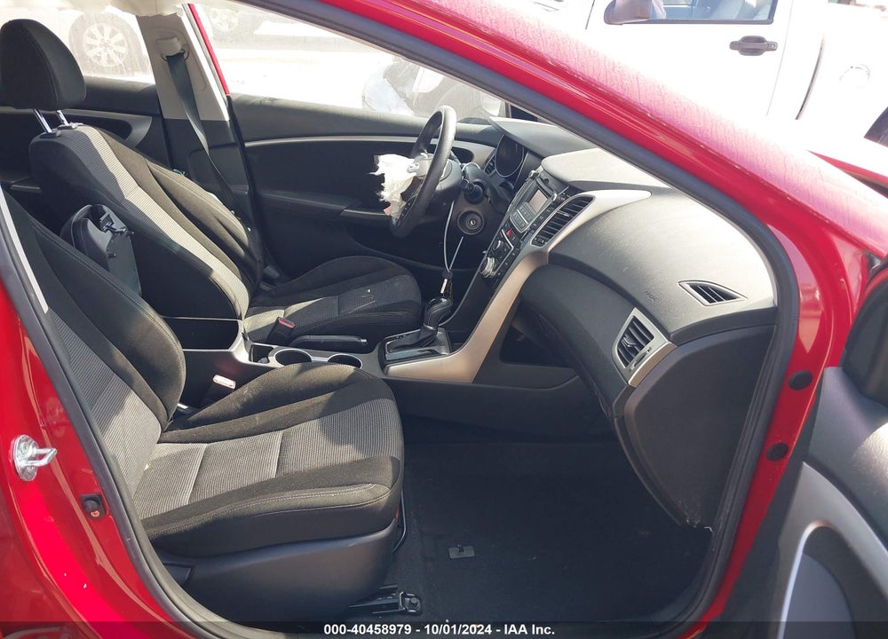 2013 HYUNDAI ELANTRA GT VIN: KMHD35LE6DU085207
