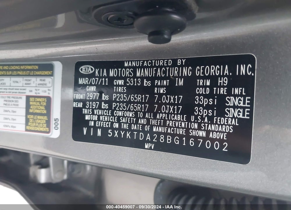 2011 KIA SORENTO LX V6 VIN: 5XYKTDA28BG167002