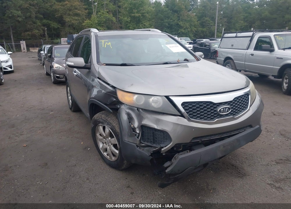 2011 KIA SORENTO LX V6 VIN: 5XYKTDA28BG167002