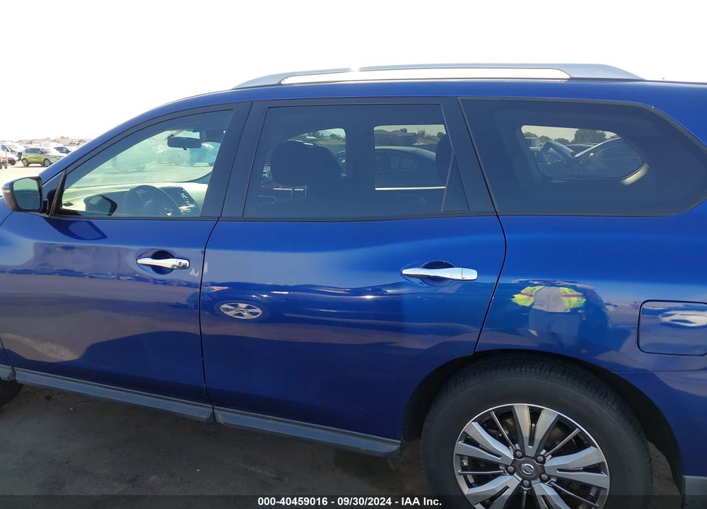 2018 NISSAN PATHFINDER S VIN: 5N1DR2MN5JC614045
