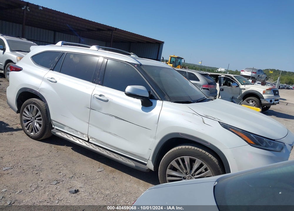 2022 TOYOTA HIGHLANDER PLATINUM VIN: 5TDFZRAH1NS095374