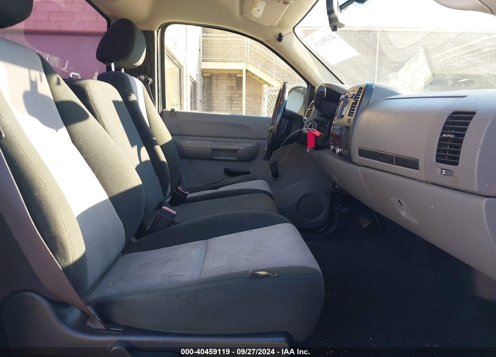 2009 GMC SIERRA 1500 WORK TRUCK VIN: 1GTEC14C89Z296983