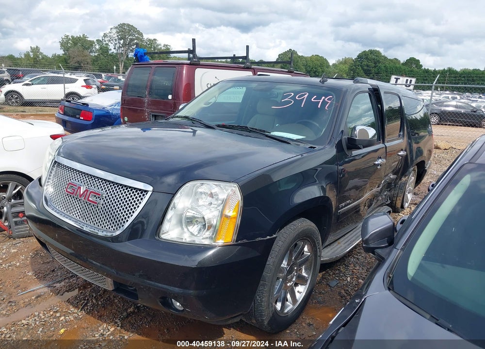 2011 GMC YUKON XL 1500 DENALI VIN: 1GKS1MEF9BR243948