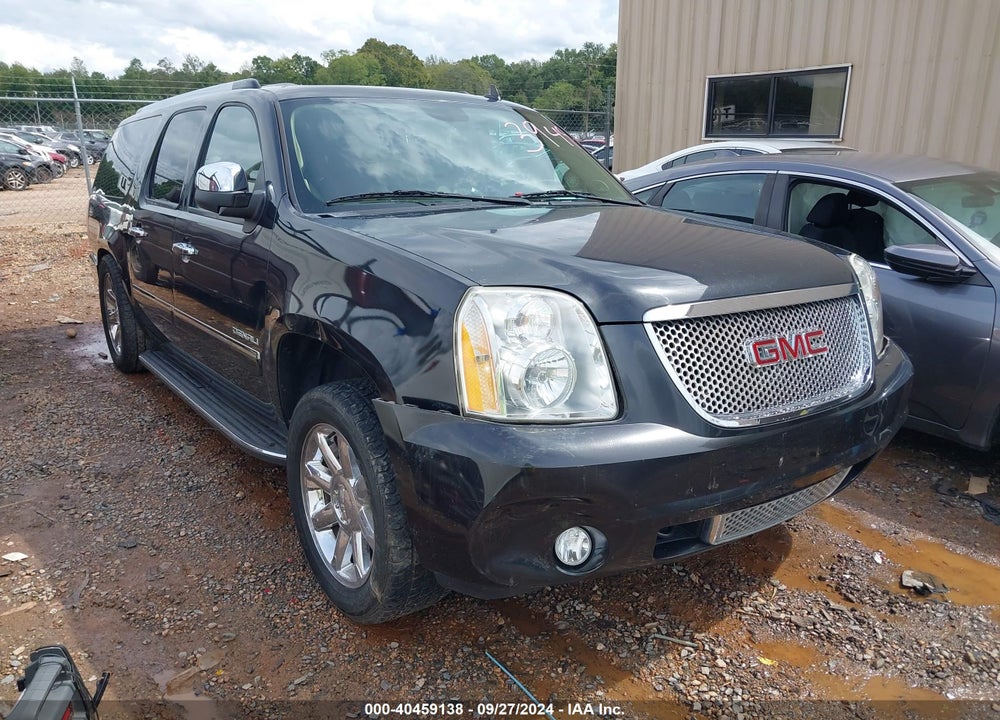 2011 GMC YUKON XL 1500 DENALI VIN: 1GKS1MEF9BR243948