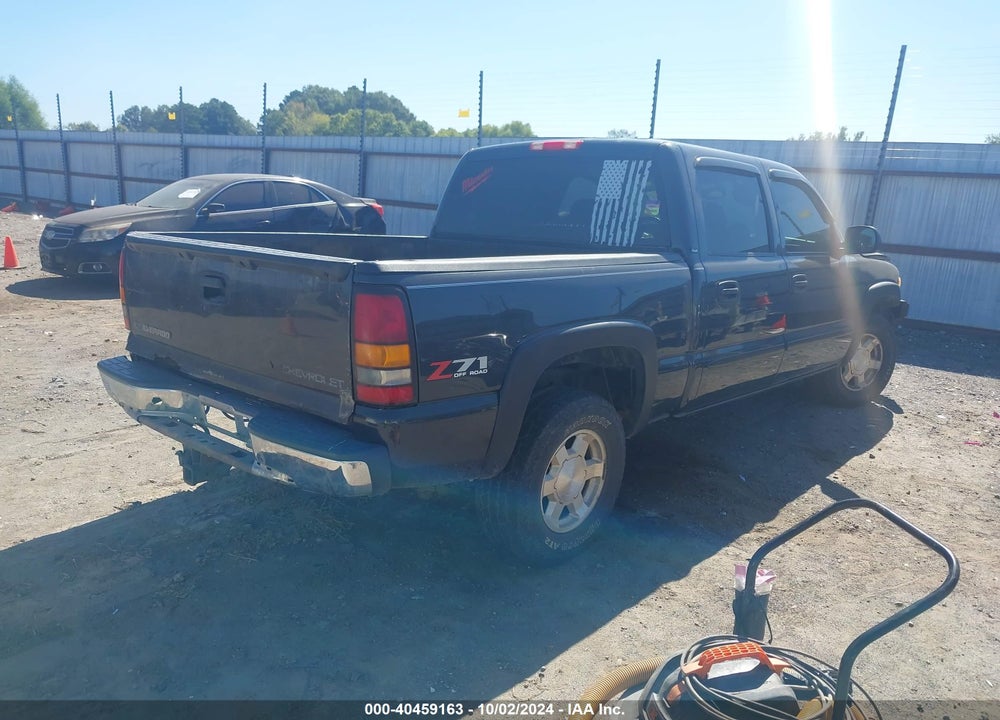 2005 GMC SIERRA 1500 SLE VIN: 2GTEK13T751157984