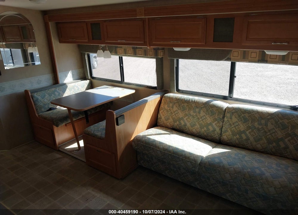 2006 FORD E-450 CUTAWAY VIN: 1FDXE45S06DA28122