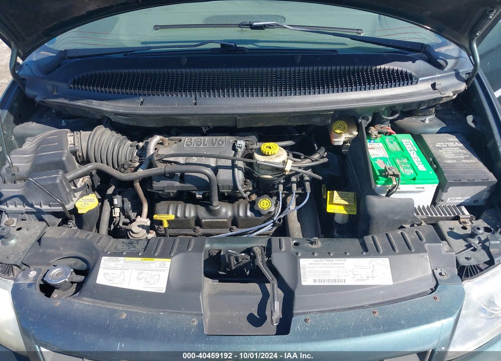 2001 CHRYSLER VOYAGER LX VIN: 1C4GJ45371B141627