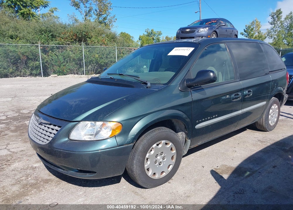 2001 CHRYSLER VOYAGER LX VIN: 1C4GJ45371B141627