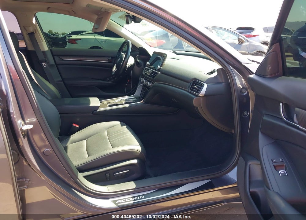 2022 HONDA ACCORD HYBRID TOURING VIN: 1HGCV3F99NA007831
