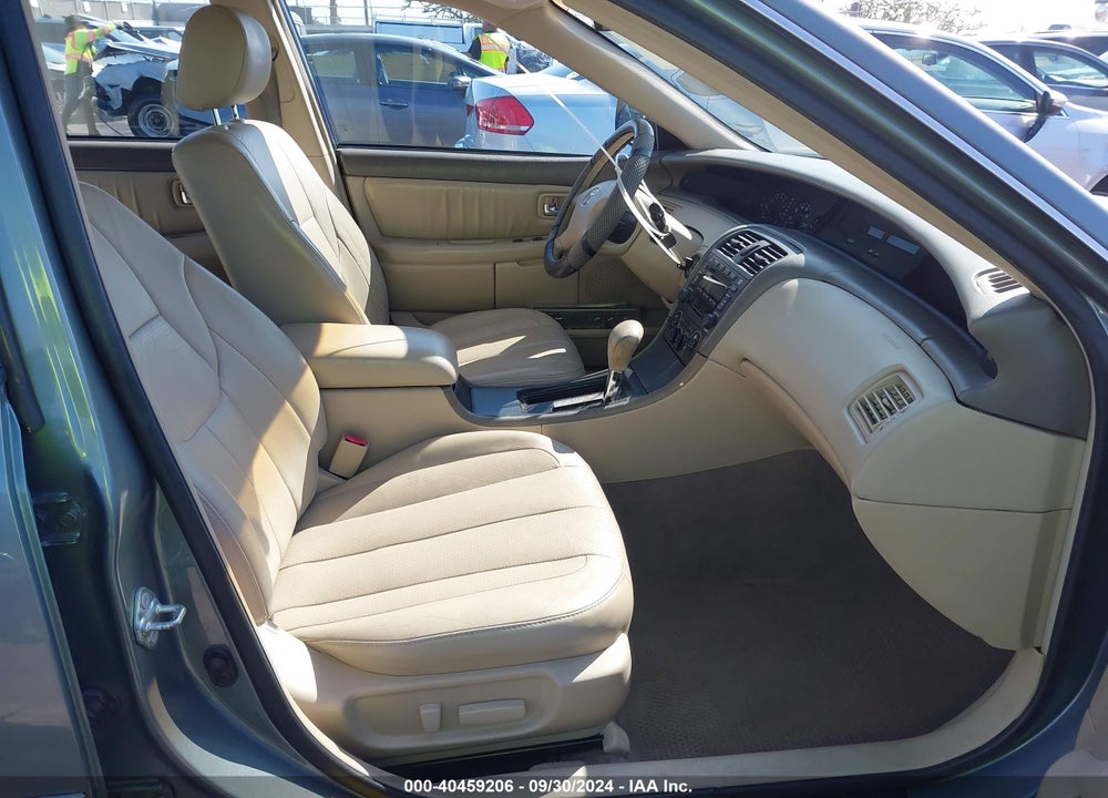 2003 TOYOTA AVALON XL VIN: 4T1BF28BX3U330892