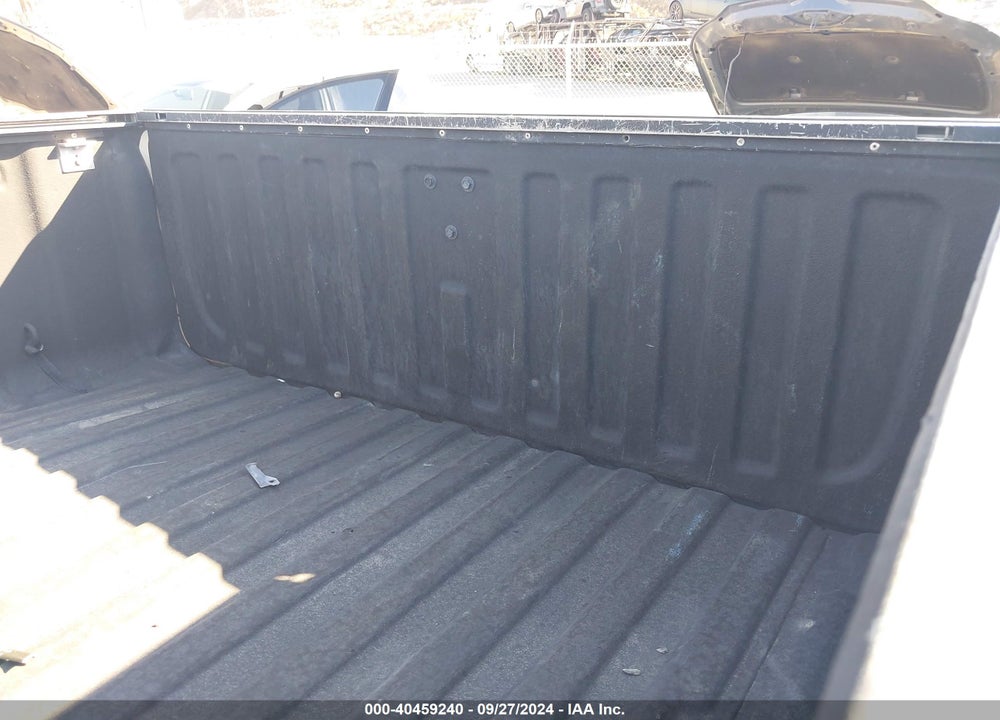 2011 CHEVROLET SILVERADO 1500 LT VIN: 1GCRCSE04BZ258801