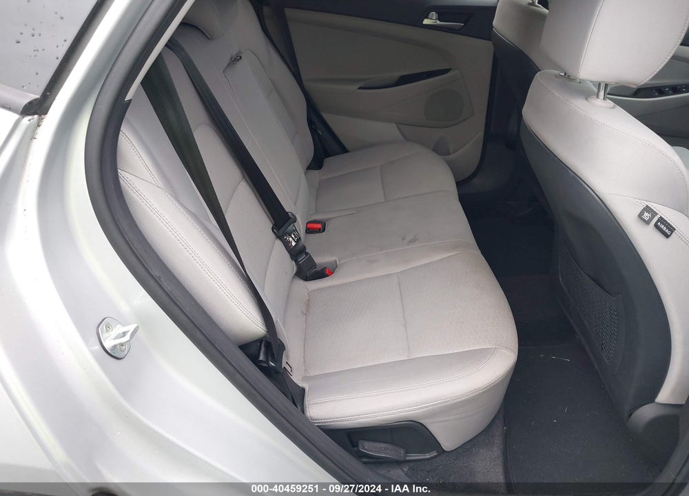 2019 HYUNDAI TUCSON SE VIN: KM8J2CA46KU045632