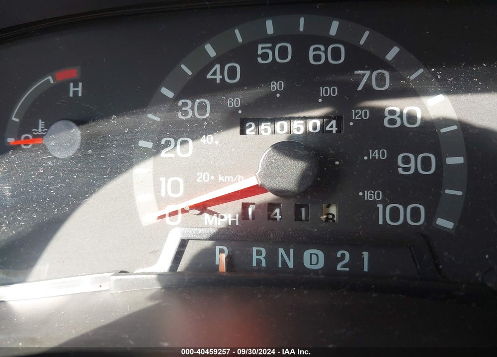1999 FORD E-250 COMMERCIAL/RECREATIONAL VIN: 1FTNS24L7XHA30768