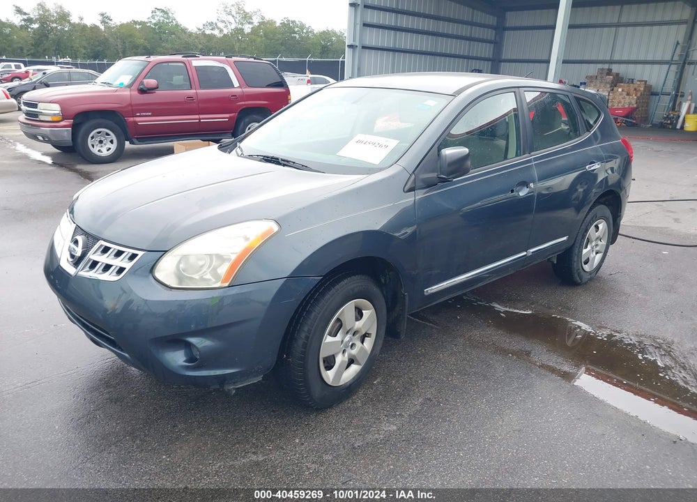 2013 NISSAN ROGUE S VIN: JN8AS5MT8DW500415