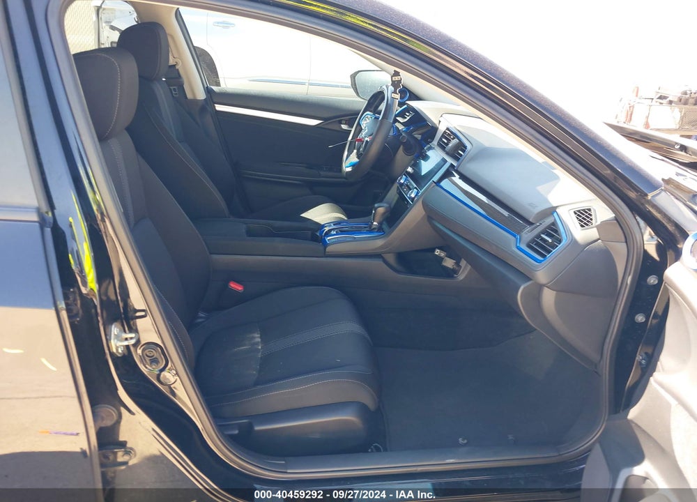 2019 HONDA CIVIC EX VIN: 19XFC1F32KE018499