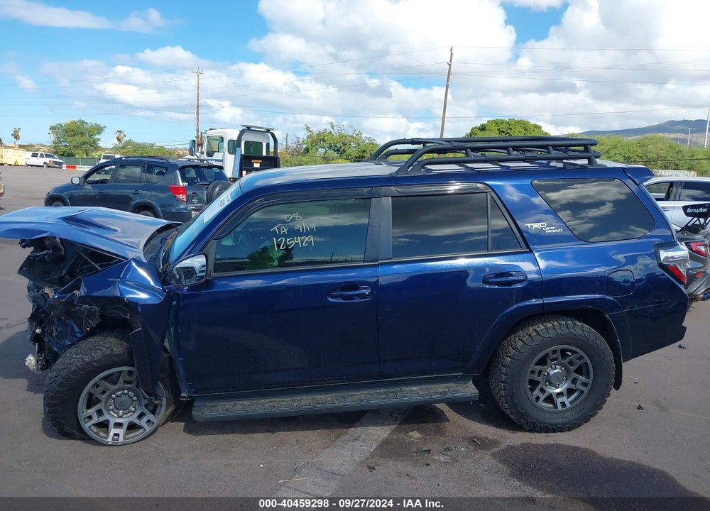 2020 TOYOTA 4RUNNER TRD OFF ROAD VIN: JTEBU5JR3L5772194