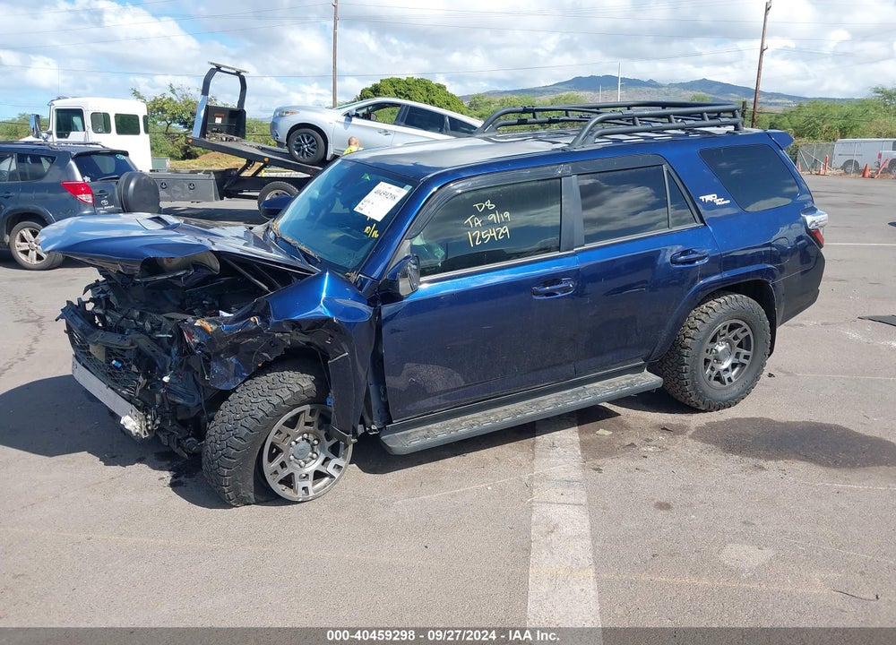 2020 TOYOTA 4RUNNER TRD OFF ROAD VIN: JTEBU5JR3L5772194