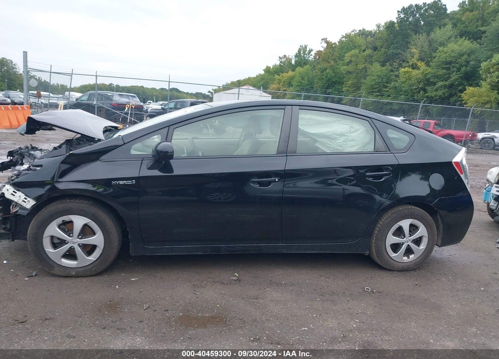 2015 TOYOTA PRIUS TWO VIN: JTDKN3DU2F0410039