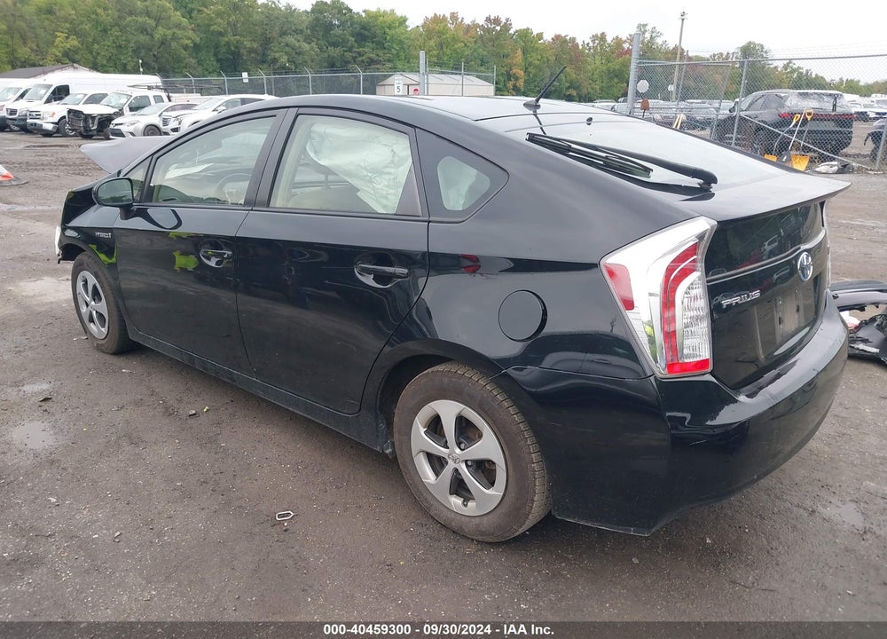 2015 TOYOTA PRIUS TWO VIN: JTDKN3DU2F0410039