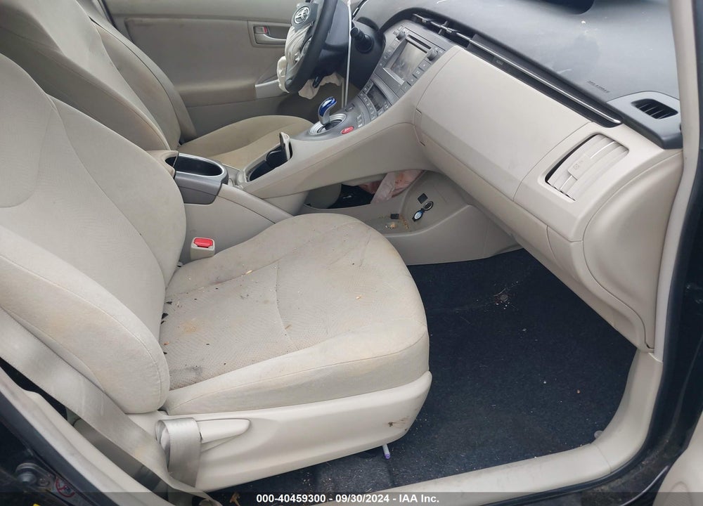 2015 TOYOTA PRIUS TWO VIN: JTDKN3DU2F0410039