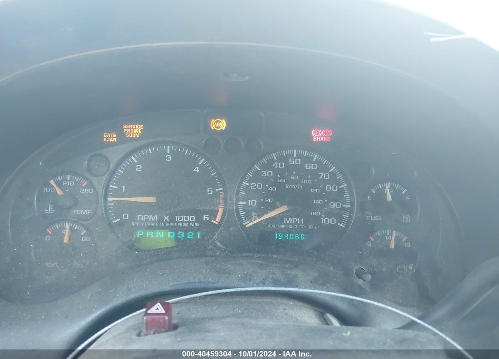 2002 CHEVROLET BLAZER LS VIN: 1GNCS13W12K107604