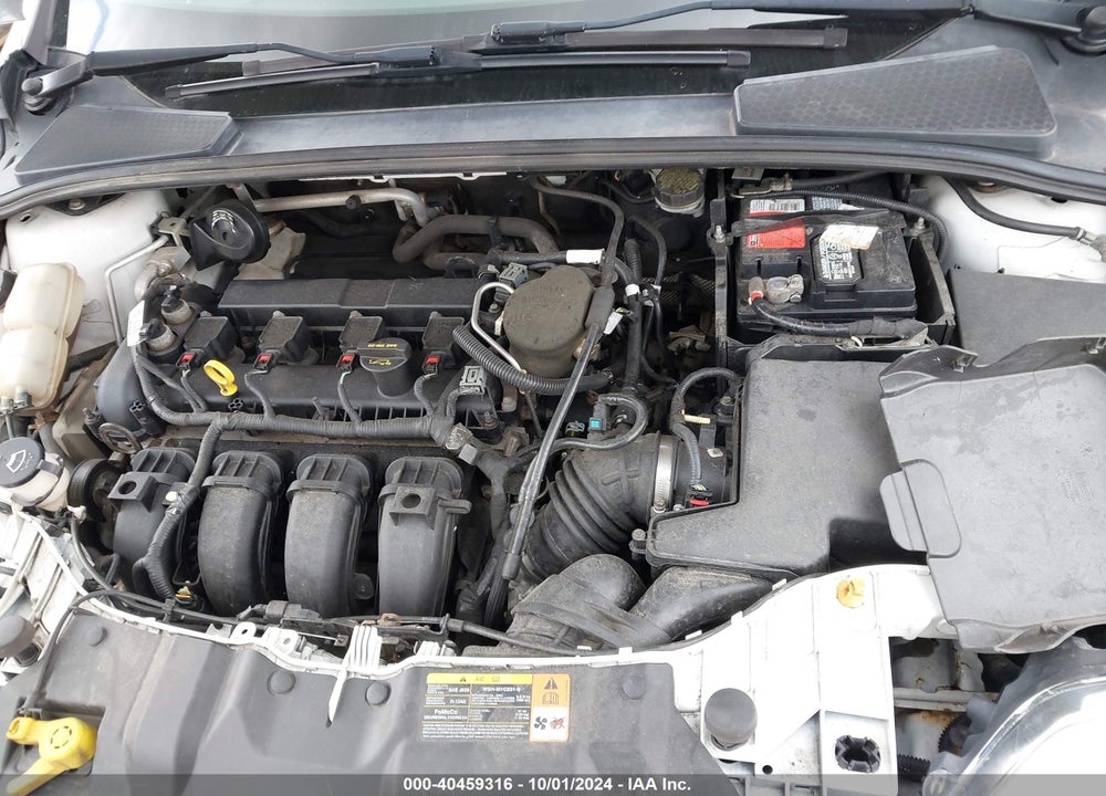 2014 FORD FOCUS SE VIN: 1FADP3K24EL121090