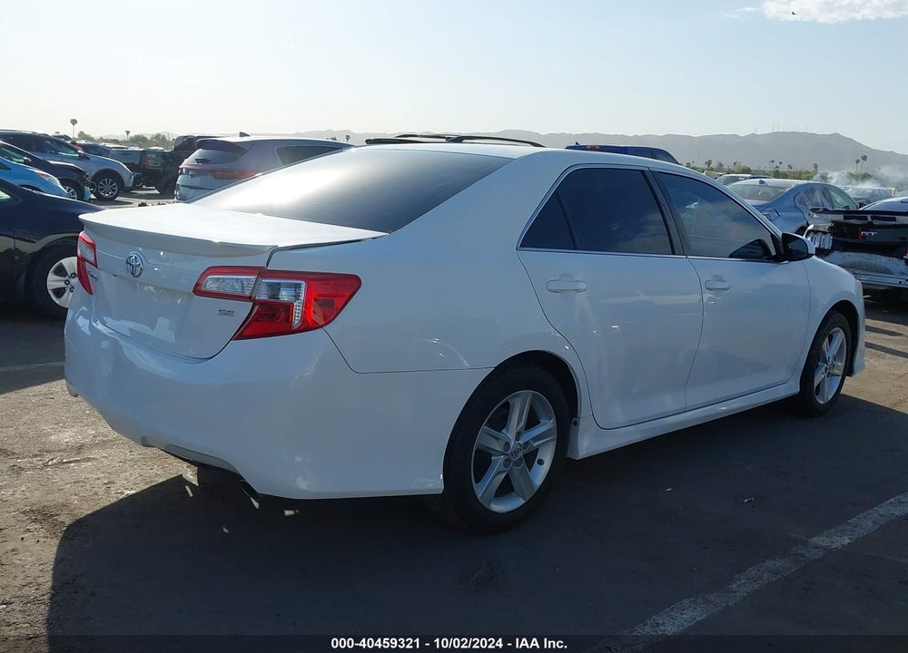 2014 TOYOTA CAMRY SE VIN: 4T1BF1FK7EU790012