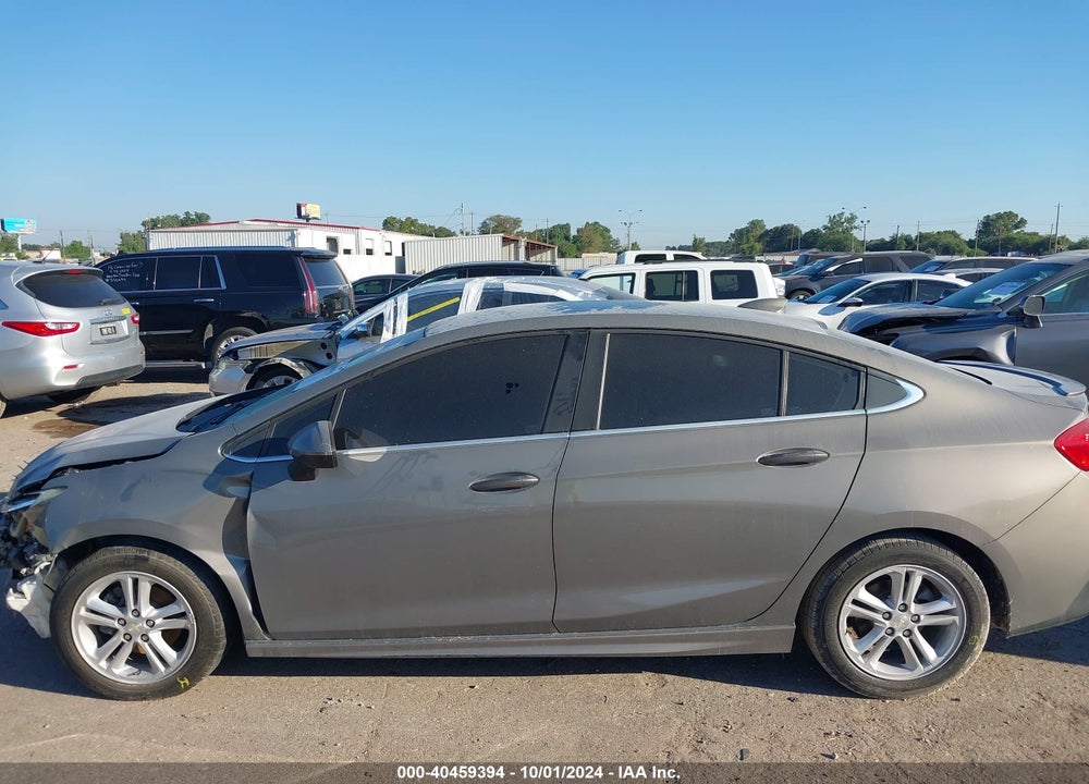 2018 CHEVROLET CRUZE LT AUTO VIN: 1G1BE5SM0J7127081