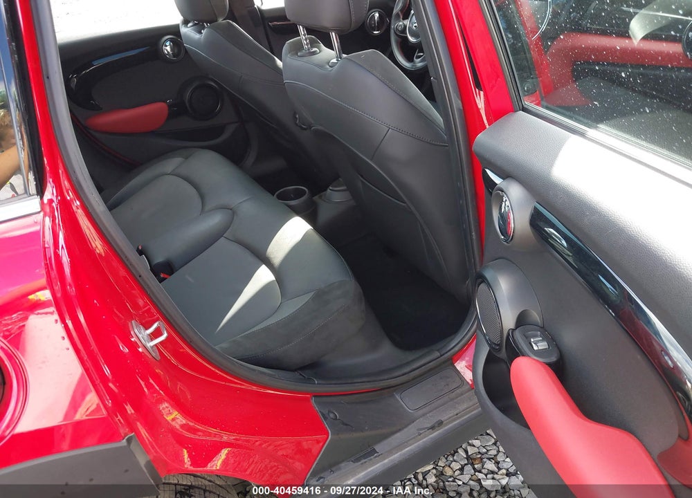 2020 MINI HARDTOP COOPER S VIN: WMWXU9C05L2L81563