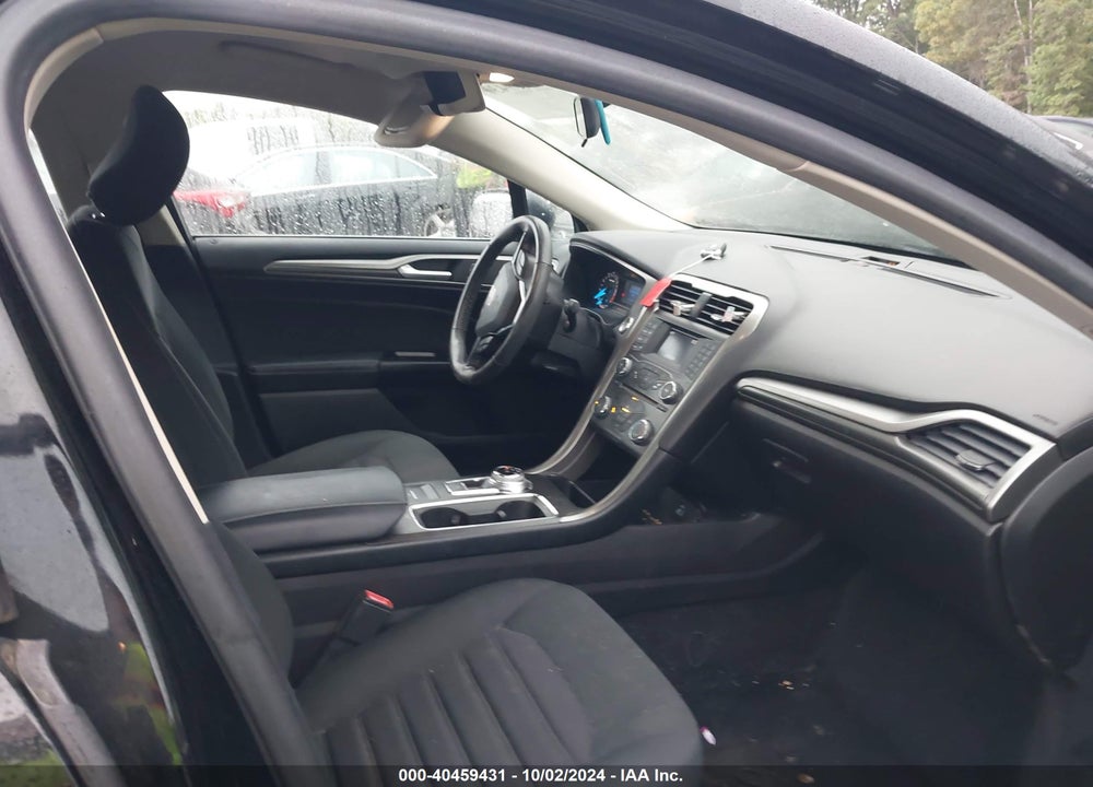 2017 FORD FUSION S VIN: 3FA6P0G74HR393494