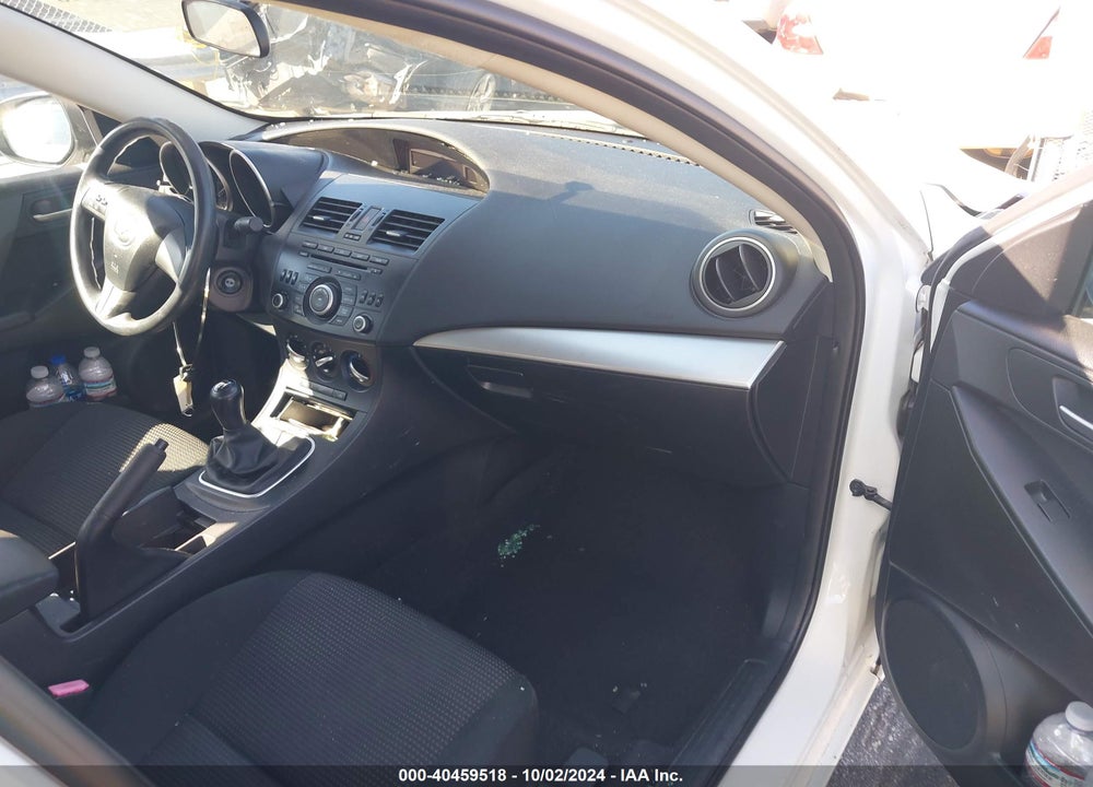 2013 MAZDA MAZDA3 VIN: JM1BL1TF4D1797908