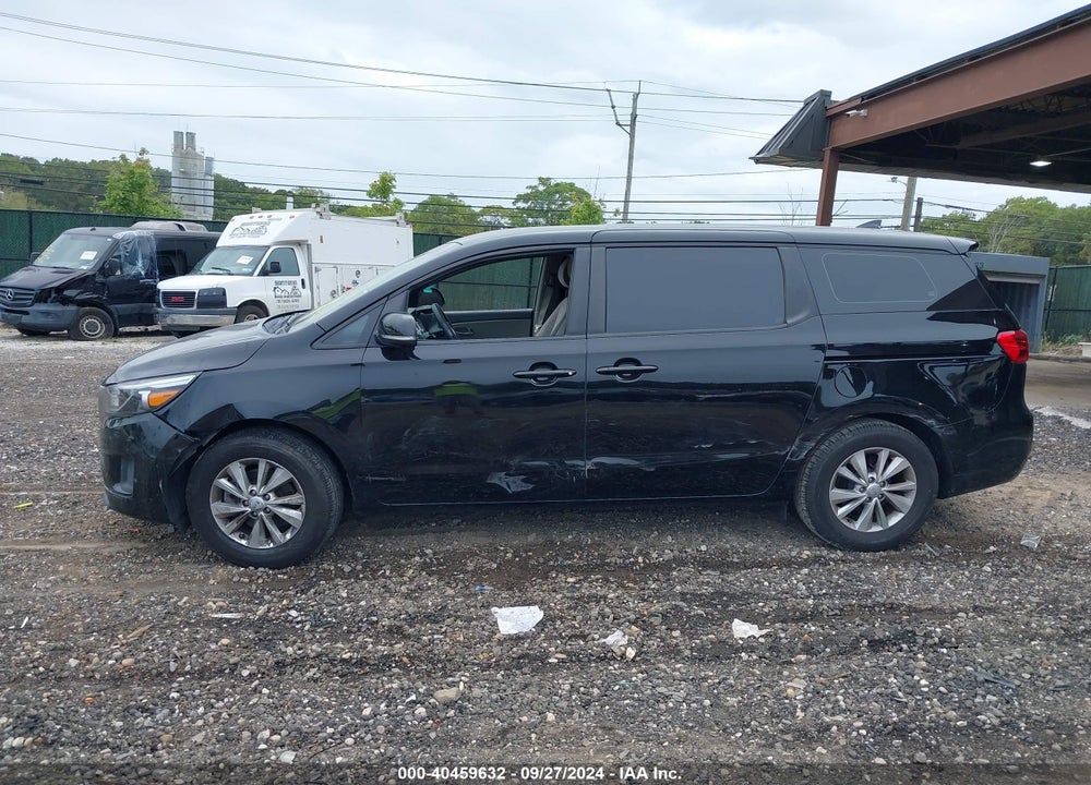 2018 KIA SEDONA L VIN: KNDMA5C12J6389898