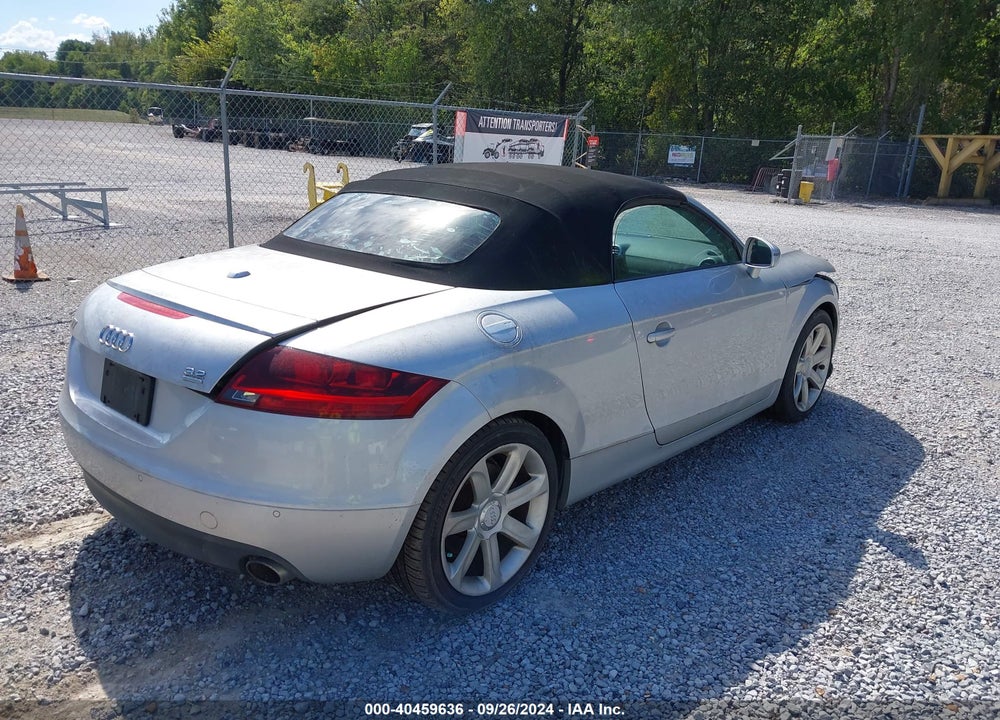 2008 AUDI TT 3.2 VIN: TRURD38JX81020469