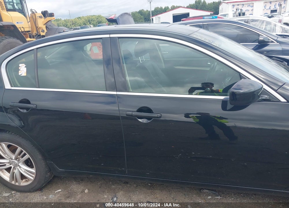 2015 INFINITI Q40 VIN: JN1CV6AR1FM524843