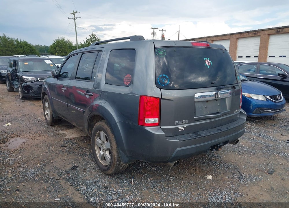 2011 HONDA PILOT EX-L VIN: 5FNYF4H58BB047564