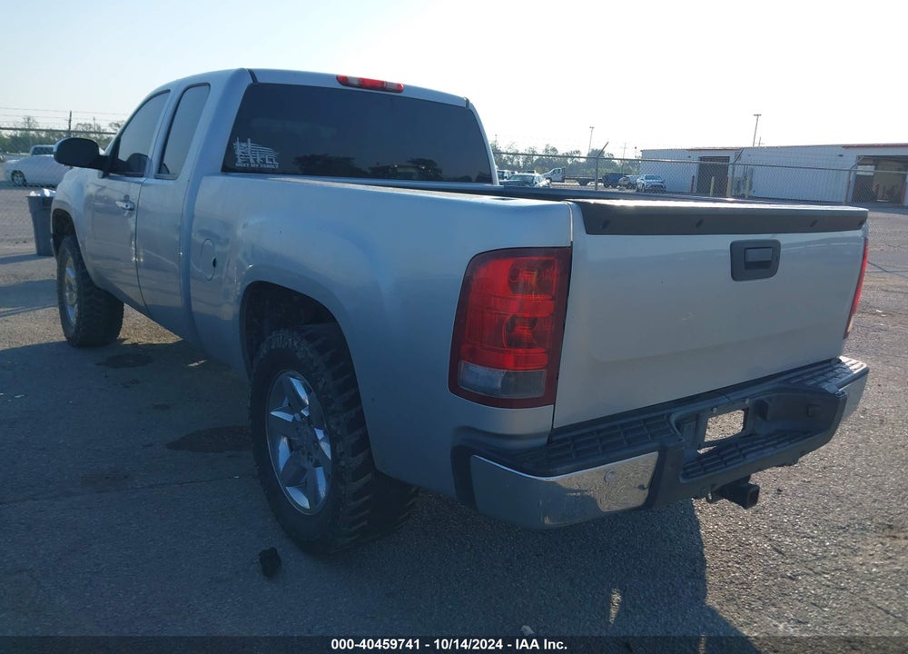 2013 GMC SIERRA 1500 SLE VIN: 1GTR1VE05DZ143425