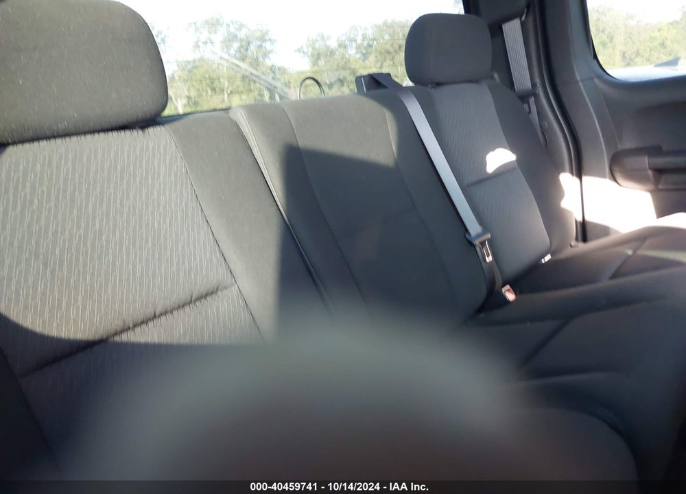 2013 GMC SIERRA 1500 SLE VIN: 1GTR1VE05DZ143425