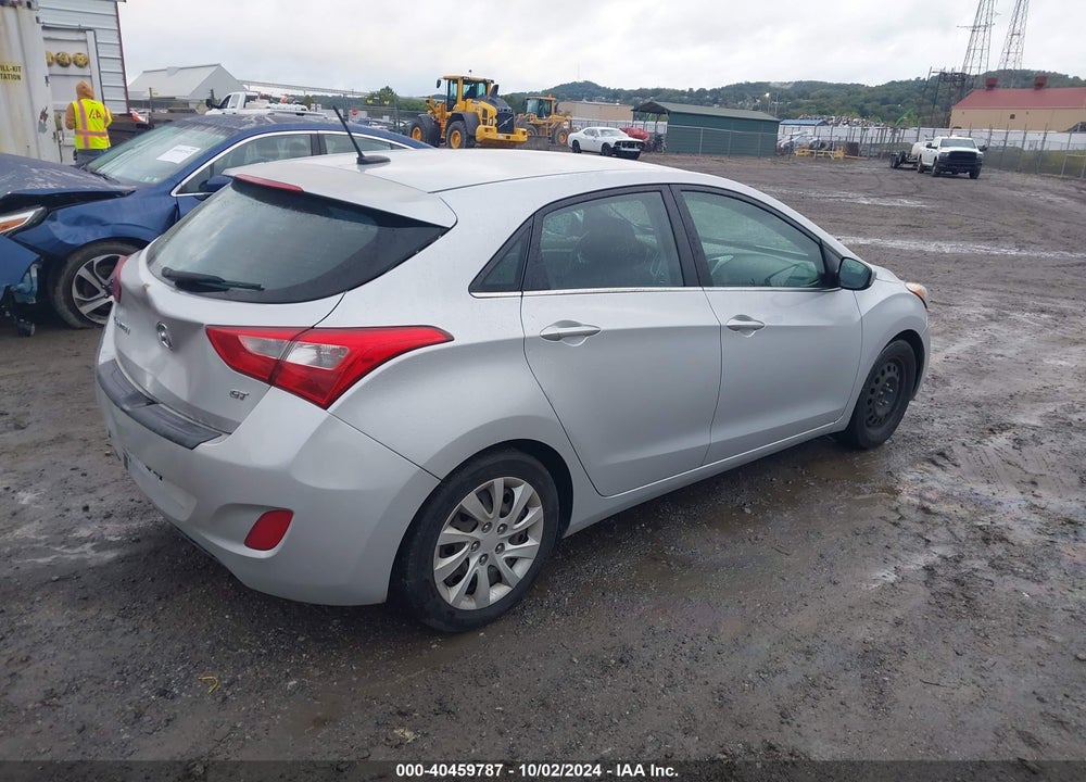 2016 HYUNDAI ELANTRA GT VIN: KMHD35LH9GU319533