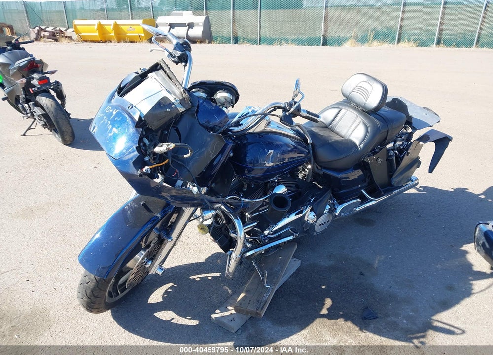 2012 HARLEY-DAVIDSON FLTRX ROAD GLIDE CUSTOM VIN: 1HD1KHM11CB605832