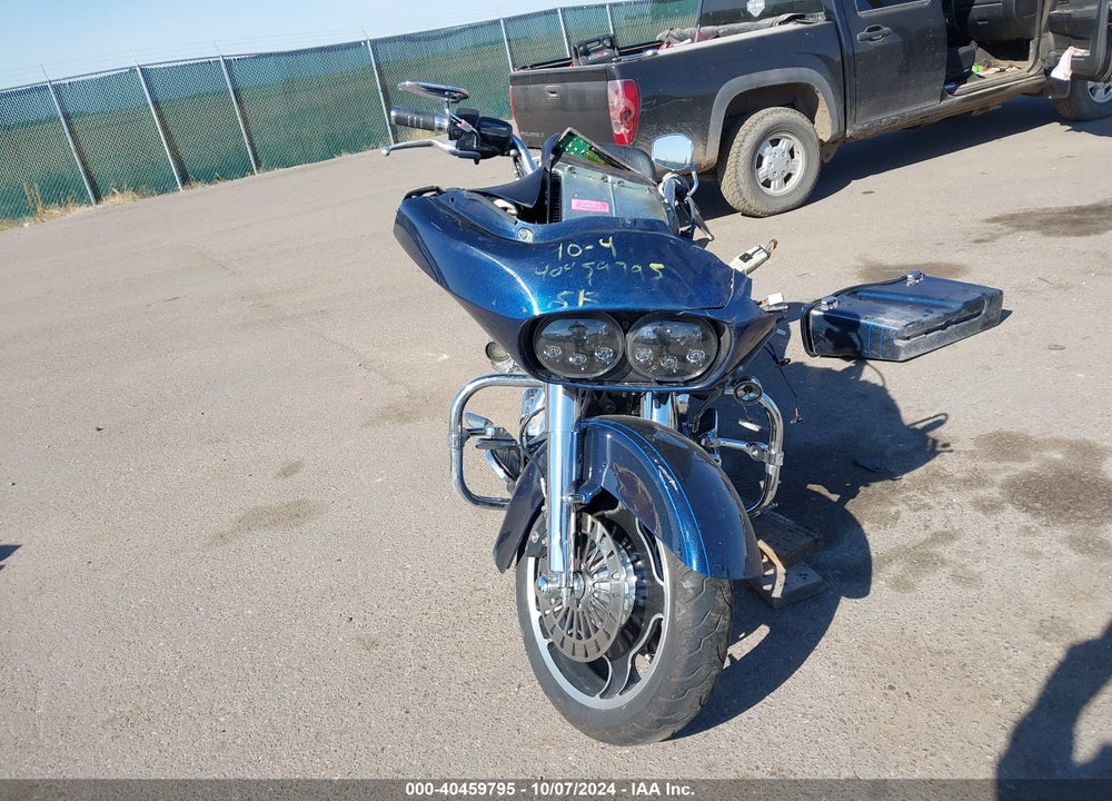 2012 HARLEY-DAVIDSON FLTRX ROAD GLIDE CUSTOM VIN: 1HD1KHM11CB605832